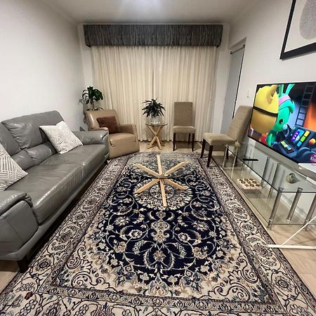 Adelaide Cbd Apartment - 3Br, 2Bath & Carpark Esterno foto